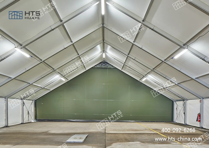 飛機(jī)機(jī)庫(kù)篷房可按需搭建合適規(guī)模的機(jī)庫(kù)，避免空間閑置